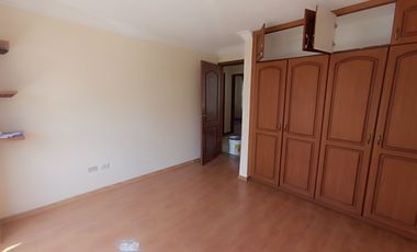 ARMENIA RENTA CASA TRES DORMITORIOS