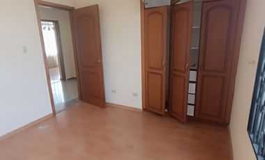 ARMENIA RENTA CASA TRES DORMITORIOS