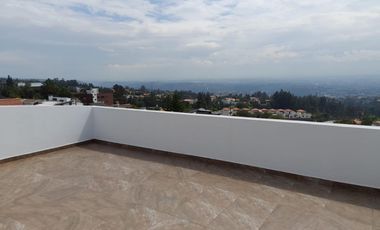 En venta Casa Contemporánea, Miravalle, Sector Nayon