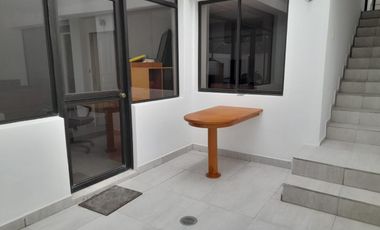 En venta Casa Contemporánea, Miravalle, Sector Nayon