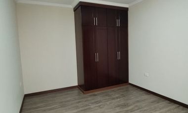 Casa Av. Loja 4 habitaciones