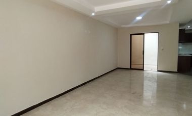 Casa Av. Loja 4 habitaciones