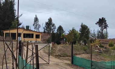 VEN 518 Se vende parcela de 5400 m2 con casa y mucha naturaleza en Hualqui