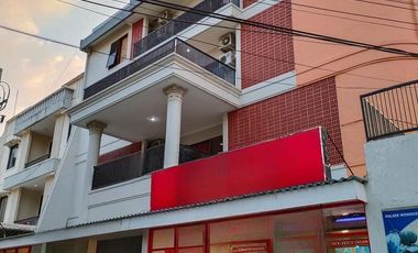 JUAL KOST EKSKLUSIF SHM 4 LANTAI KAMAR BANYAK SIWALANKERTO SURABAYA SELATAN SAFE139