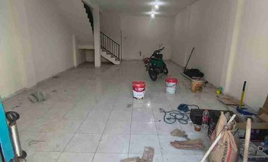 Ruko komeesil 3 Lantai Cocok Buat Usaha Meruya Jakarta Barat