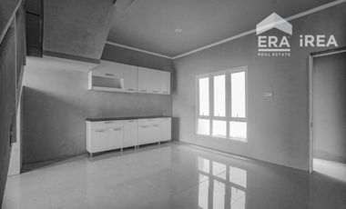 Rumah 2 Lantai Dijual atau Disewakan Di Solo Dekat Kampus UNS, RSUD Dr Moewardi dan Solo Safari