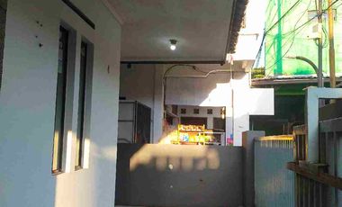 disewakan rumah/kosan untuk keluarga kecil, lokasi strategis