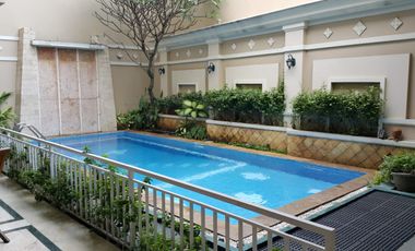 5 Bedroom Modern House in Pondok Indah - Bagus - ex Celebrity