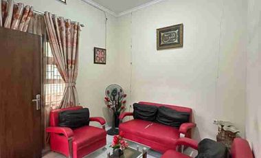 Rumah second dalam townhouse perumnas depok utara