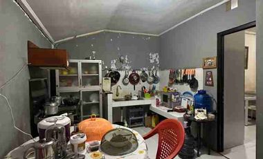 Rumah second dalam townhouse perumnas depok utara