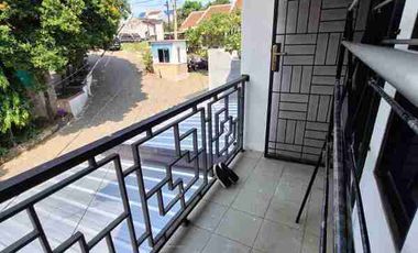 Rumah second dalam townhouse perumnas depok utara
