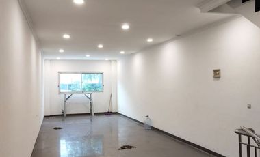 Sewa Ruko Terusan Bandengan Jakarta Utara 2.5 Lantai Strategis Murah