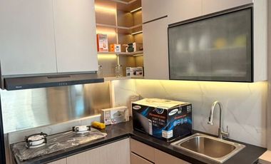 DISEWAKAN RUMAH MILENIAL 4.5X10 FULL FURNISH SIAP HUNI PIK2 EXTENSION