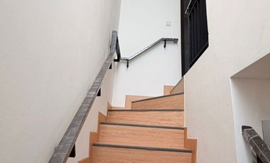 DISEWAKAN RUMAH MILENIAL 4.5X10 FULL FURNISH SIAP HUNI PIK2 EXTENSION