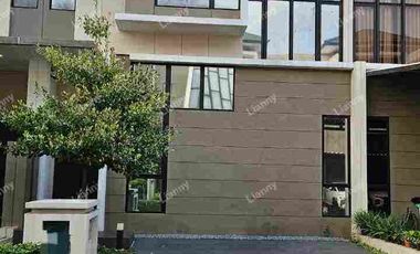 Dijual Rumah Mewah 4 lantai di cluster Matana Asya jgc cakung harga Nego