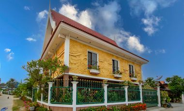 Thai fusion house for rent