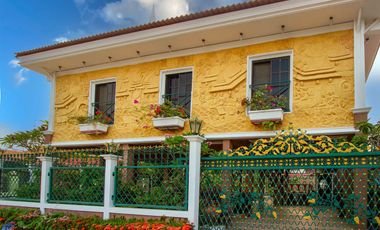 Thai fusion house for rent