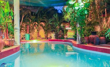 Thai fusion house for rent