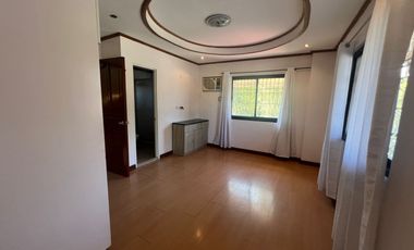 FOR SALE 4BR 4 Bedroom House & Lot in Bay Breeze Executive Village, Taguig City