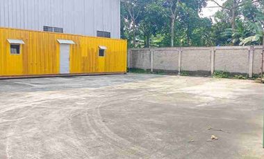 Luas 1200 Gudang Narogong Bekasi Disewakan Akses 40 feet container