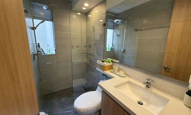 ¡INVIERTE EN TU FUTURO: APARTAMENTO CON 2 PARQUEADEROS PROPIOS EN HACIENDA CASABLANCA! 🚀