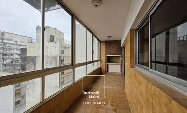 ALQUILER | 1° de Mayo 953 | Piso Excl. 312m2 + cochera