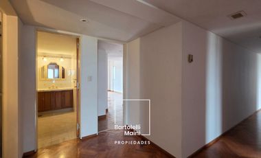 ALQUILER | 1° de Mayo 953 | Piso Excl. 312m2 + cochera