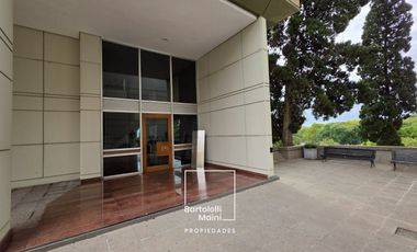 ALQUILER | 1° de Mayo 953 | Piso Excl. 312m2 + cochera