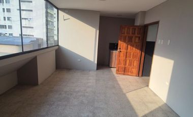 Suite en Alquiler Centro de Guayaquil, 1 Ambiente y 1Baño, Nuevas a Estrenar.