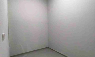 Sepanjang Indah, Perbatasan Dengan Surabaya