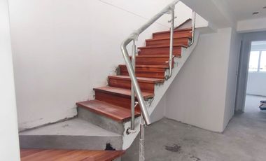 VENTA DE DEPARTAMENTO DÚPLEX 220M² – 3 DORM. + 2 ESTAC. + DEPÓSITO DE REGALO - VISTA A PARQUE - SURCO