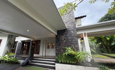 DIJUAL RUMAH MEWAH RASA VILLA DI CILANDAK BARAT