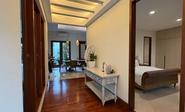 DIJUAL RUMAH MEWAH RASA VILLA DI CILANDAK BARAT