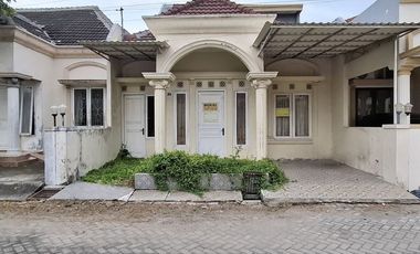 Dijual Via Lelang Rumah di Perum Surya Kusuma Mojokerto