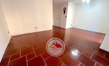 Casa en venta 3 dormitorios con piscina, cocina ampliada, en microbarrio cerrado