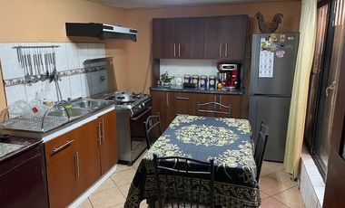 VENDE HERMOSA CASA TALCA”