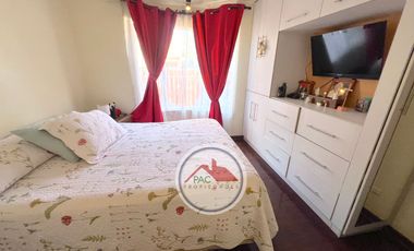 Venta casa 3 dormitorios, piscina, quincho, microbarrio cerrado, Valle lo Campino