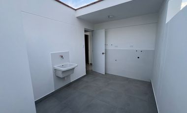✨ ¡ se alquila Departamento duplex en estreno en Surco – Batallón Callao! ✨