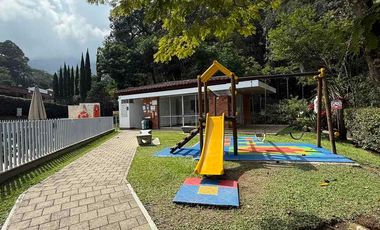 CASA EN ENVIGADO AV INTERMEDIA