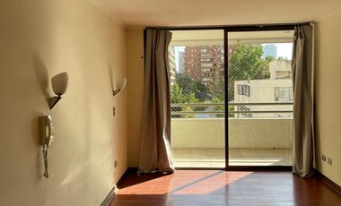 Amplio departamento ubicado en privilegiado sector de Las Condes