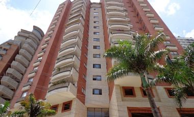 VENDO APARTAMENTO EN EDIFICIO SIERRA IMPERIAL EN CABECERA DEL LLANO BUCARAMANGA.