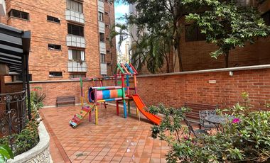 VENDO APARTAMENTO EN EDIFICIO SIERRA IMPERIAL EN CABECERA DEL LLANO BUCARAMANGA.