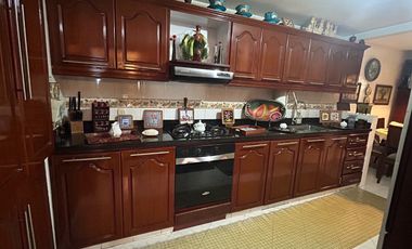 VENDO APARTAMENTO EN EDIFICIO SIERRA IMPERIAL EN CABECERA DEL LLANO BUCARAMANGA.