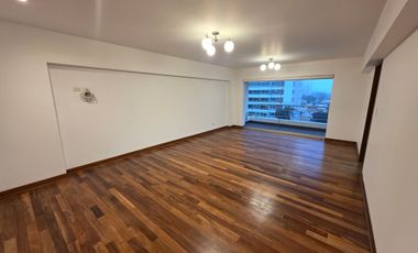 Vive en Una de Las Zonas Mas Exclusivas y Estratégicas de San Isidro.