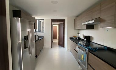 DEPARTAMENTO DE 195 METROS EN LA VISTA BOSQUE REAL EN RENTA