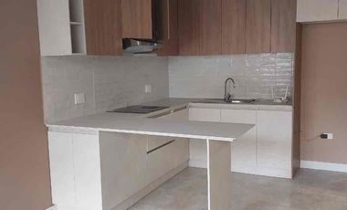 de renta 2 habitaciones con línea blanca a estrenar  parqueadero bodega