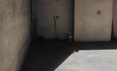 Brown Propiedades vende estacionamiento en edificio de departamento Santa