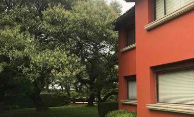 hermosa residencia en venta en el exclusivo fraccionamiento club de golf los encinos