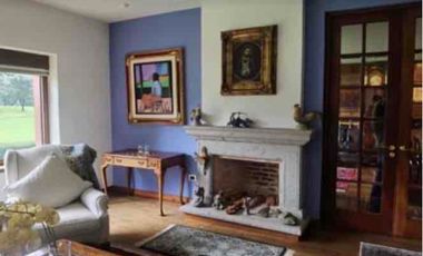 hermosa residencia en venta en el exclusivo fraccionamiento club de golf los encinos