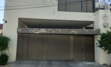 Venta de Casa  Calle Villahermosa , Colonia  Centro Celaya Guanajuato DS  ,